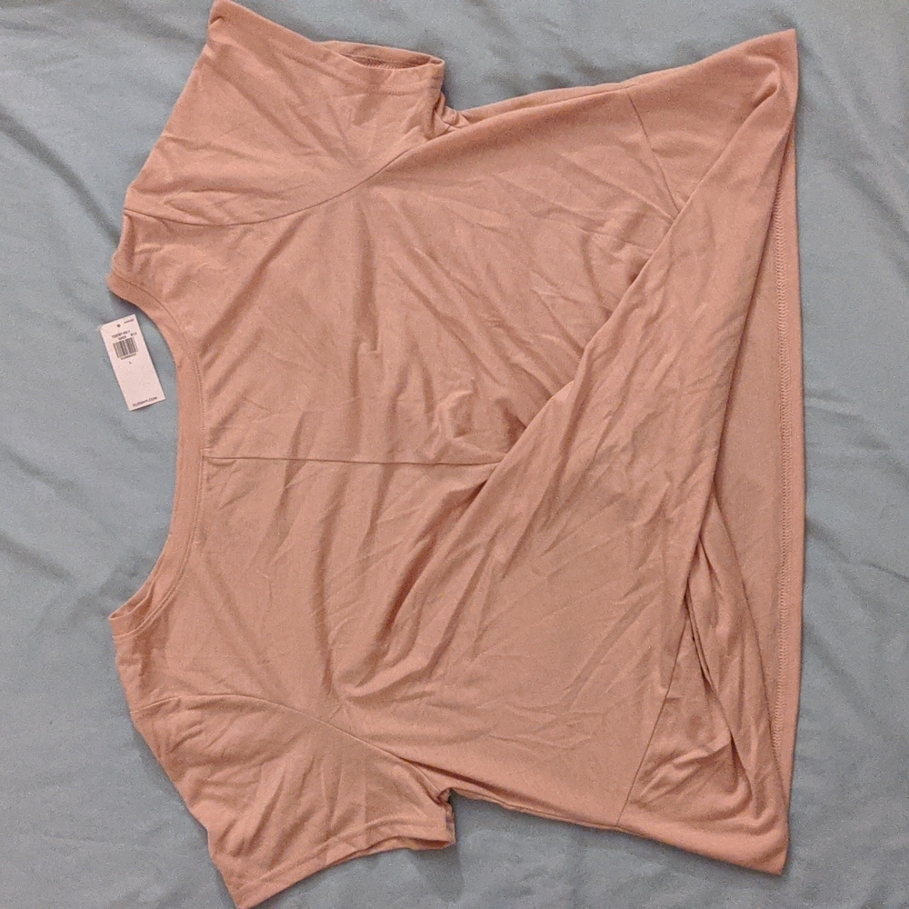 Old Navy Active UltraLite Cropped Tee